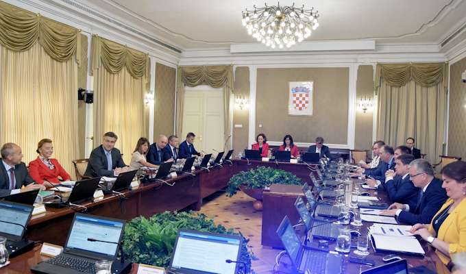 Smanjuje se opća stopa PDV-a za najvažnije proizvode