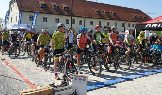 Našički biciklisti otvorili sezonu utrkom u Slavonskom Brodu