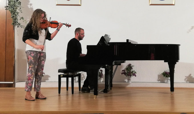 Smotra violinista u Slatini